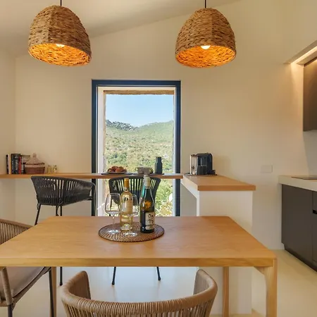 Casa La Petite * San Pantaleo